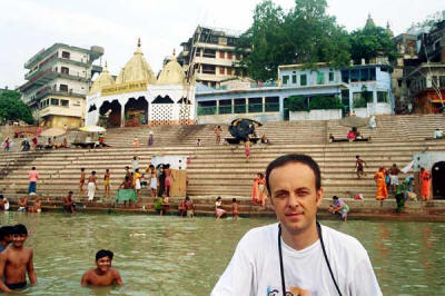 Ganj Nehri - Varanasi – Hindistan  Yönetim Kurulu Üyemiz Mesut Süzer